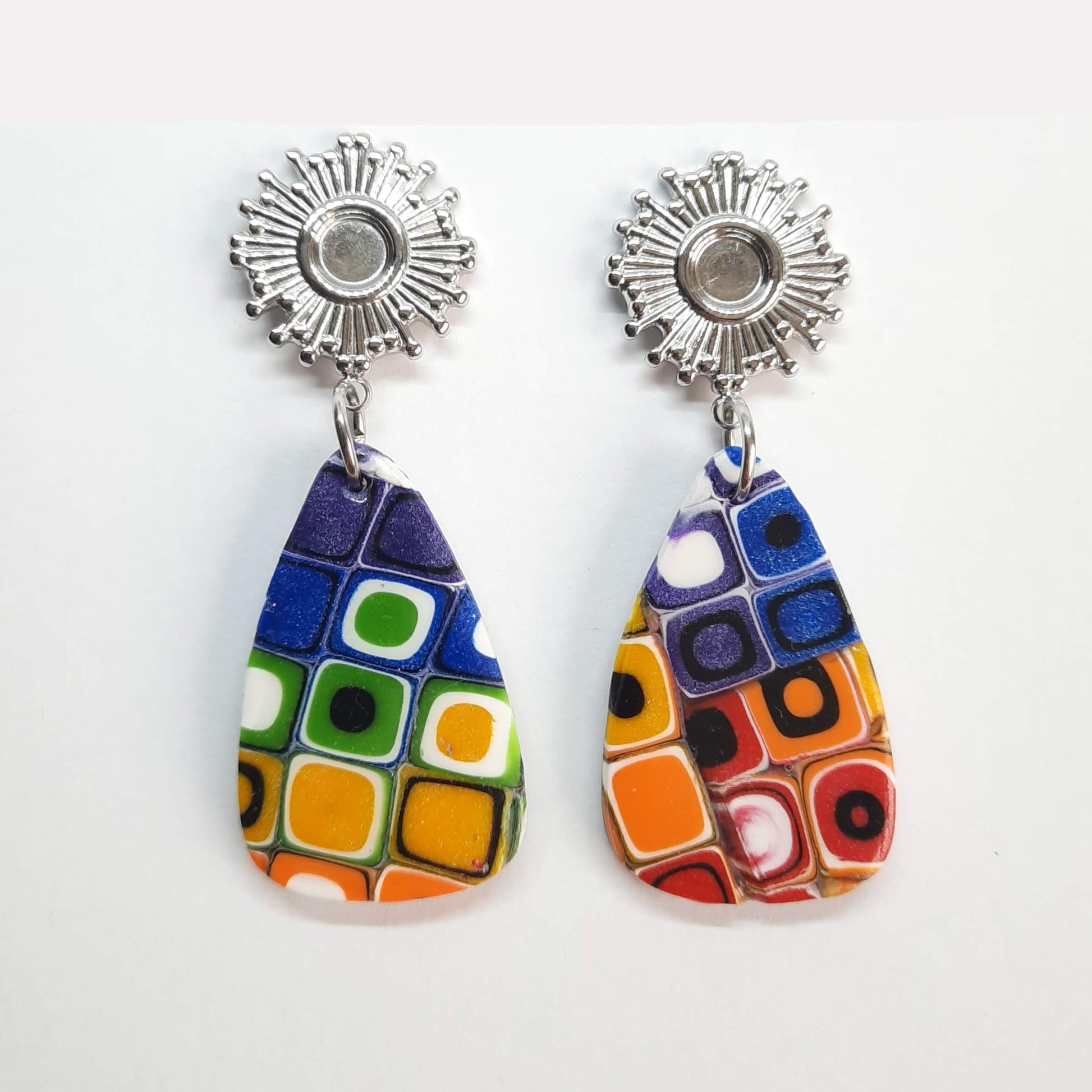 Pendientes Fantasy Arcoíris con Base Acero
