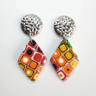 Pendientes Rombo Arcoíris con Base Acero