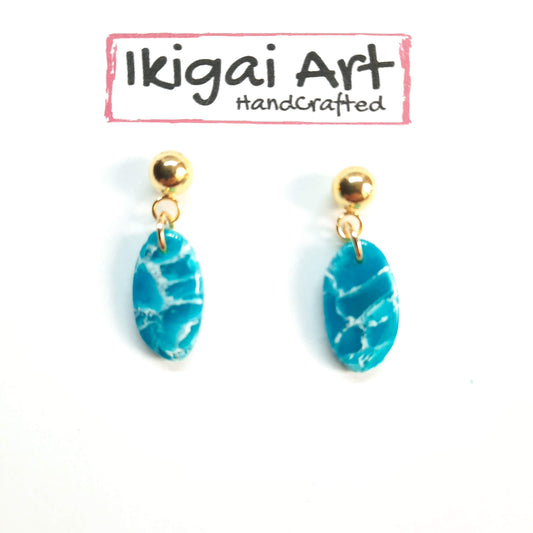 Pendientes Ovalado Aguamarina con Base Dorada