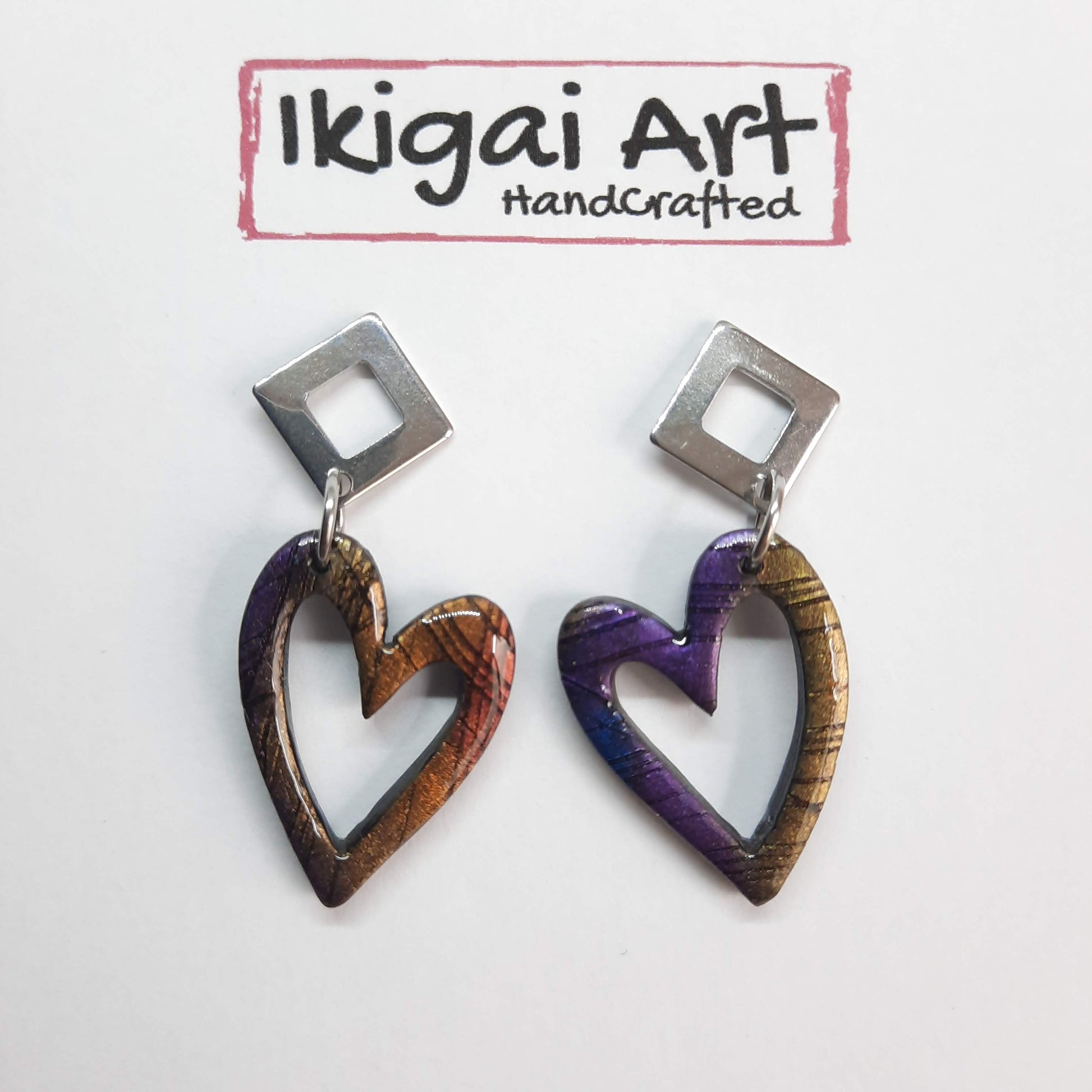 Pendientes Corazón Labradorita Violeta con Base Acero