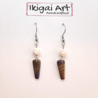 Pendientes Trapecio Labradorita Violeta con Gancho Acero y Bolitas de Lava