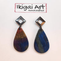 Pendientes Gota Grande Labradorita Violeta con Base Negra