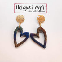 Pendientes Corazón Labradorita Violeta con Base Dorada