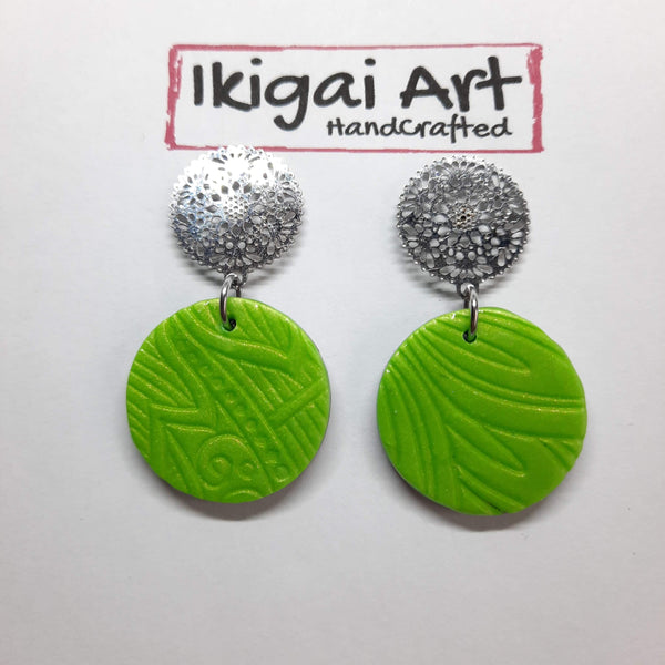 Pendientes Redondo Verde con Base Acero