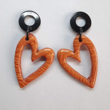Pendientes Corazón Hueco Herrumbre con Base Negra