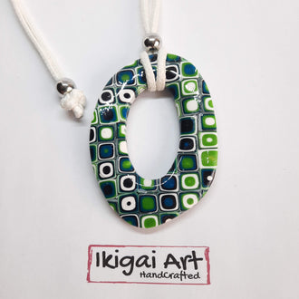 Colgante Ovalado Grande Verde Blanco