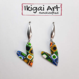 Pendientes Corazón Arcoíris con Base Acero