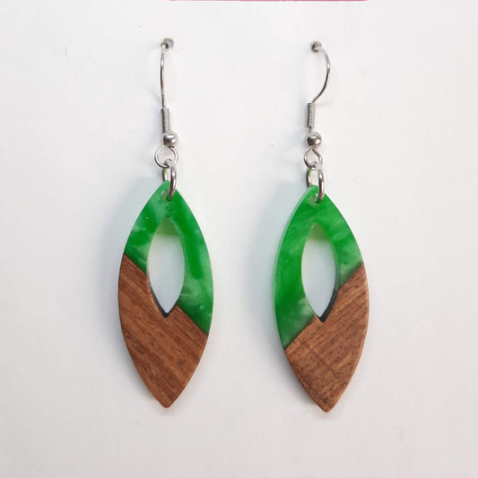 Pendientes Oval Verde Resina y Madera con Gancho