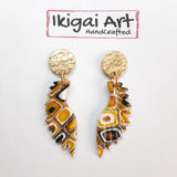 Pendientes Alas Amarillo Antiguo con Base Dorada