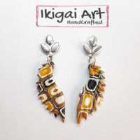 Pendientes Alas Amarillo Antiguo con Base Acero