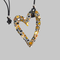 Colgante Corazón Grande Amarillo Antiguo