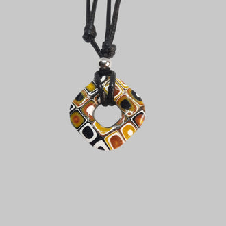 Colgante Cuadrado Redondeado Pequeño Amarillo Antiguo