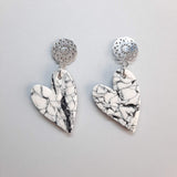 Pendientes Corazón Blanco Mármol con Base Acero