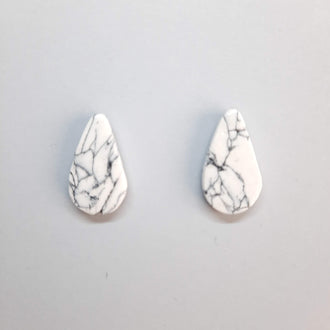 Pendientes Botón Gota Blanco Mármol