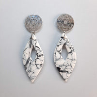 Pendientes Fantasy Blanco Mármol con Base Acero