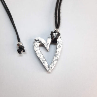Colgante Corazón Pequeño Blanco Mármol