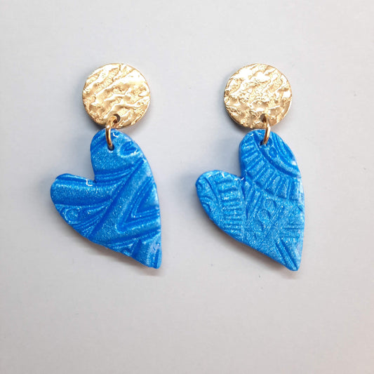 Pendientes Corazón Azul con Base Dorada