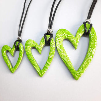 Colgante Corazón Hueco Verde