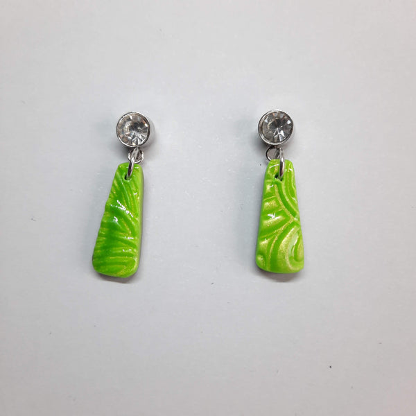 Pendientes Trapecio Verde con Base Acero y Strass