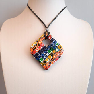 Colgante Cuadrado Grande Arcoíris