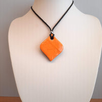 Colgante Cuadrado Mediano Naranja