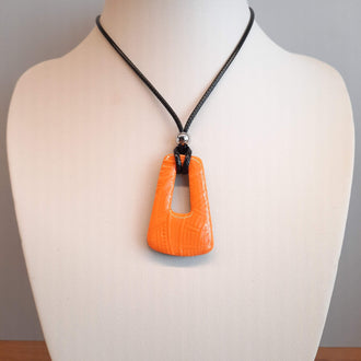 Colgante Trapecio Grande Naranja