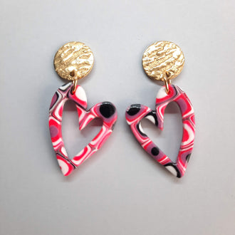 Pendientes Corazón Hueco Rosa Verano con Base Dorada