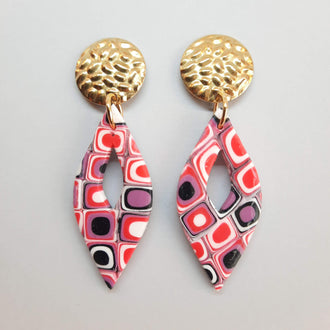 Pendientes Madrid Rosa Verano con Base Dorada