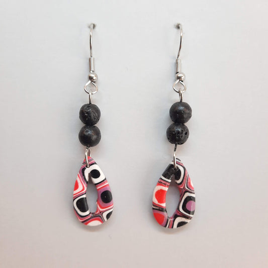 Pendientes Fantasy Rosa Verano con Ganchos Acero y Cuentas de Lava