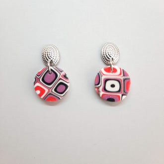 Pendientes Redondo Pequeño Rosa Verano con Base Acero