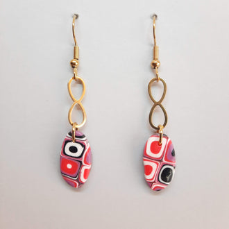 Pendientes Ovalado Pequeños Rosa Verano con Ganchos Dorados