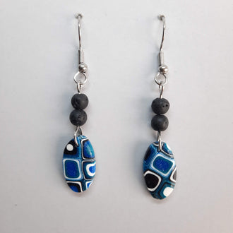 Pendientes Ovalado Pasión Azul con Ganchos Acero y Cuentas de Lava