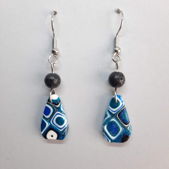Pendientes Gota Pasión Azul con Ganchos Acero y Cuentas de Lava