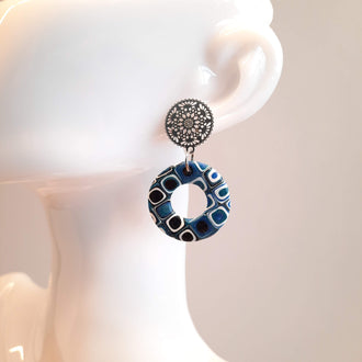 Pendientes Donut Mediano Pasión Azul con Base Acero