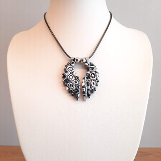 Colgante Alas Negro Blanco