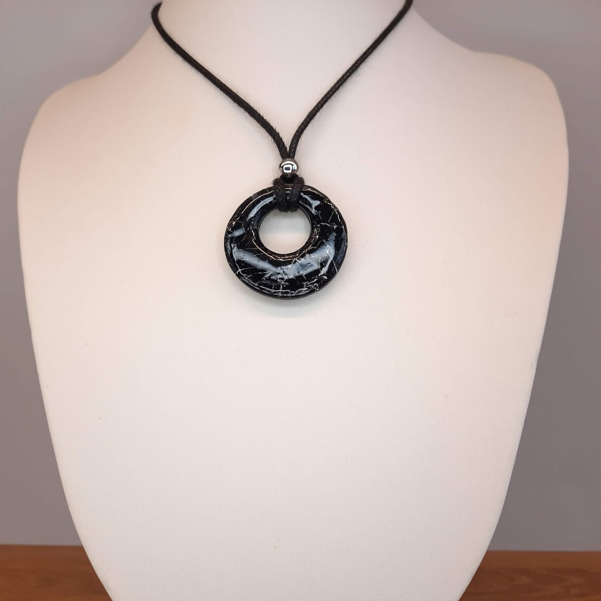 Colgante Círculo Mediano Negro Mármol