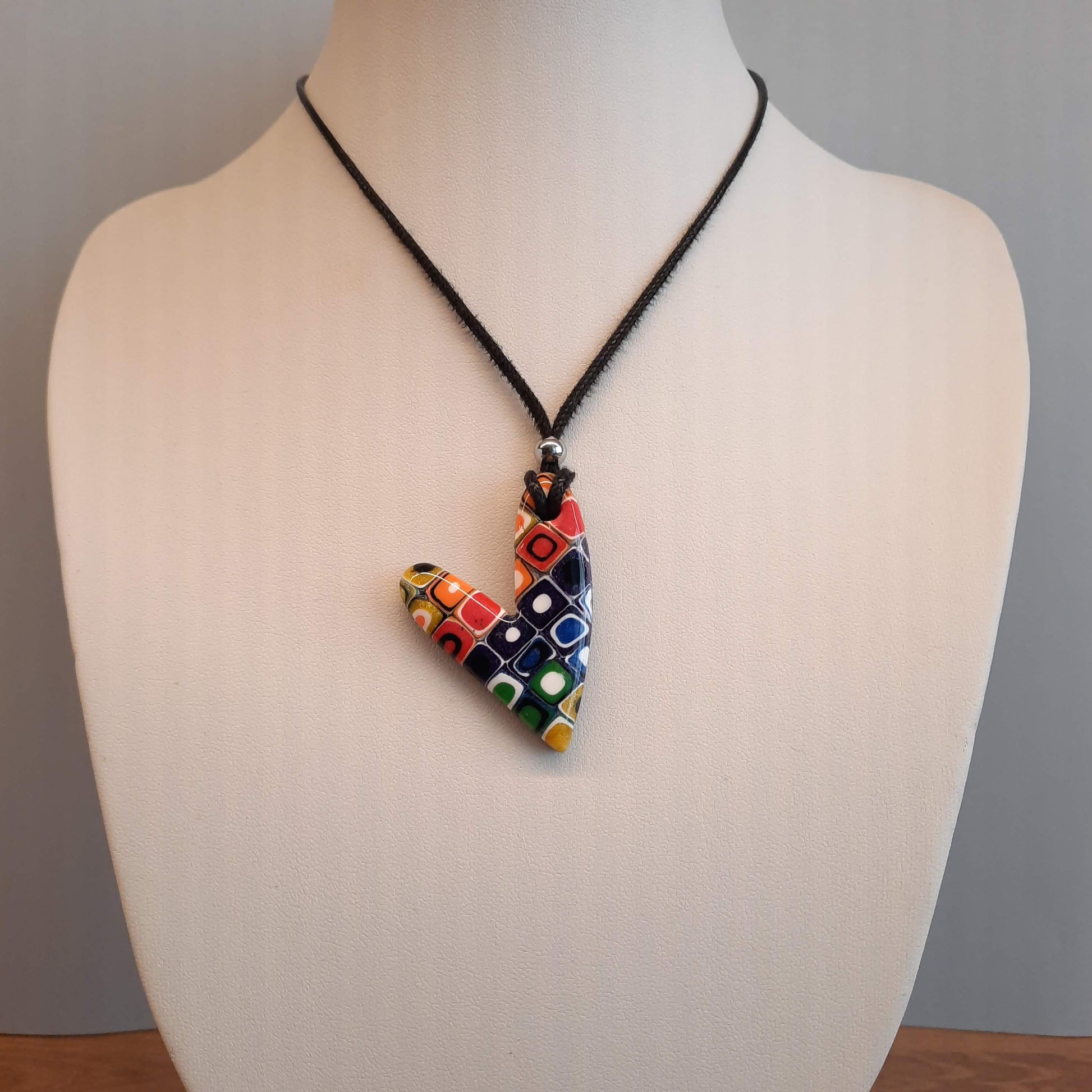 Colgante Corazón Delgado Arcoíris