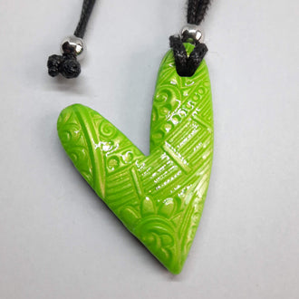 Colgante Corazón Delgado Verde Grande