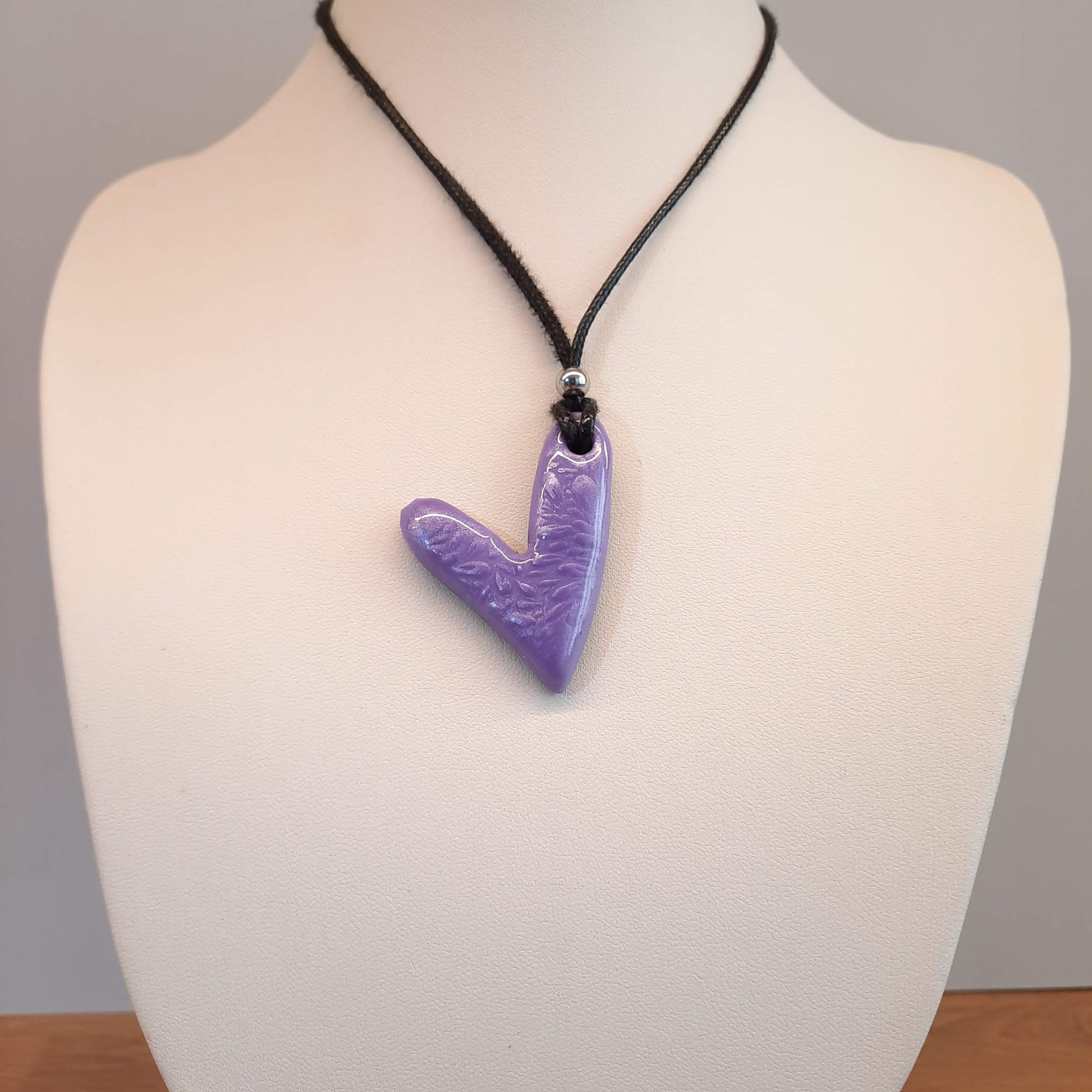 Colgante Corazón Delgado Lila