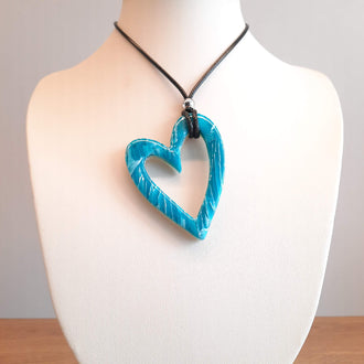 Colgante Corazón Hueco Grande Aguamarina