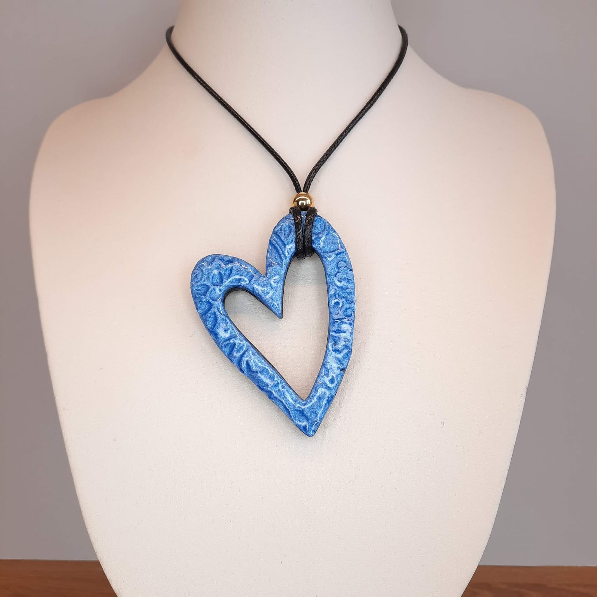 Colgante Corazón Hueco Grande Azul