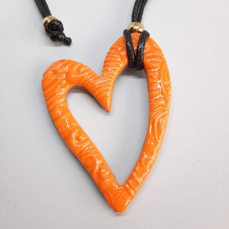 Colgante Corazón Hueco Grande Naranja