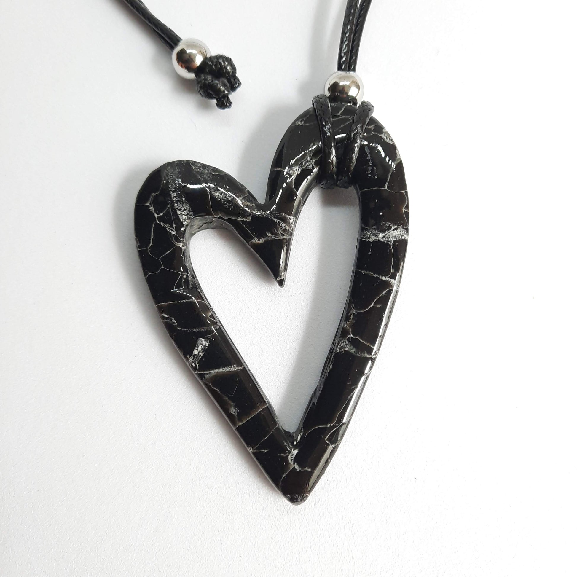 Colgante Corazón Hueco Grande Negro Mármol