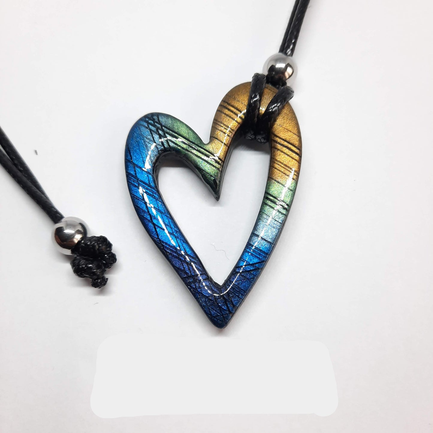 Colgante Corazón Hueco Mediano Labradorita Azul