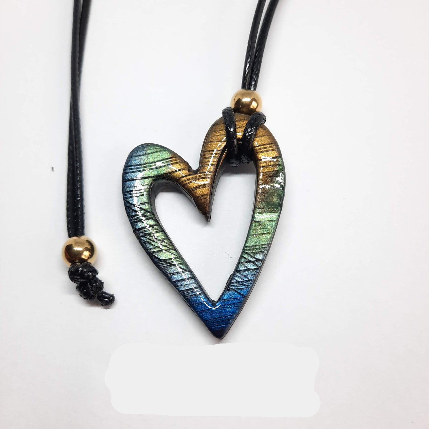 Colgante Corazón Hueco Mediano Labradorita Azul