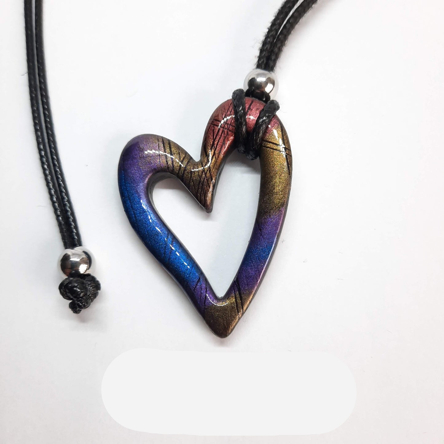 Colgante Corazón Hueco Mediano Labradorita Violeta