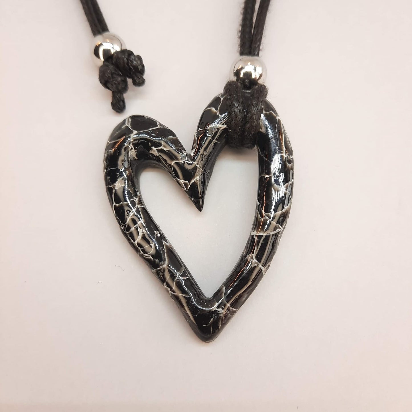 Colgante Corazón Hueco Mediano Negro Mármol