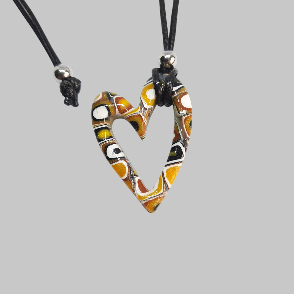 Colgante Corazón Hueco Pequeño Amarillo Antiguo
