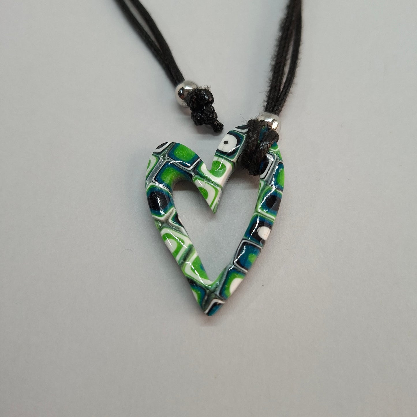 Colgante Corazón Hueco Pequeño Mosaico Verde