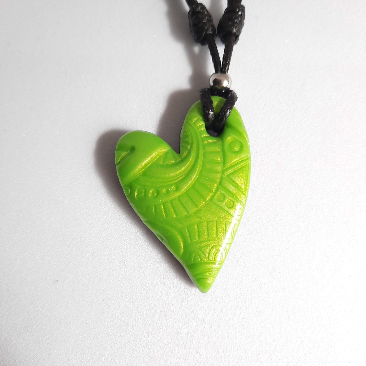 Colgante Corazón Pleno Verde Mediano